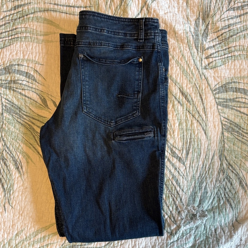 Kuhl Men's Klassik  Straight Jeans - Medium Wash